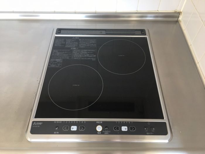 【美品】アイリスオーヤマ IHクッキングヒーター IHC-W2S-B 足つき 楽天市場】ihクッキングヒーター 2口＼レビュー100件突破☆／ ih